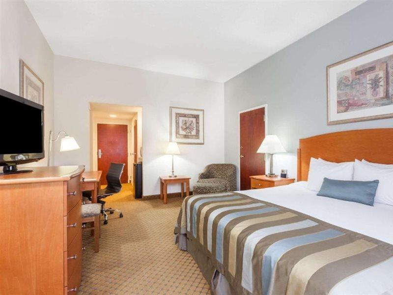 Spark By Hilton Winchester Exterior photo
